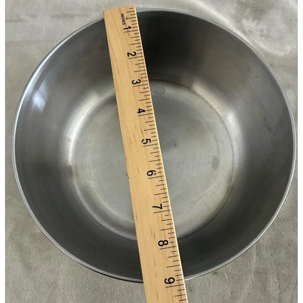 Mixing Bowl Stainless Steel Made in Korea Footed 9x5